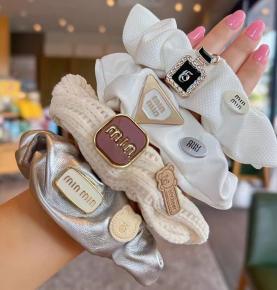 TEXTILE ACCESSORIES